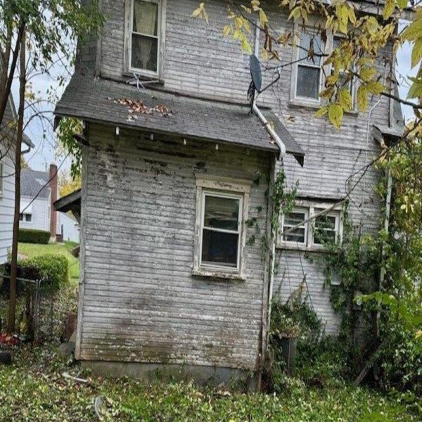 Rear of home after removal (2)